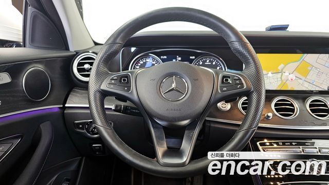 Mercedes-Benz E-Class E200 Avantgarde
