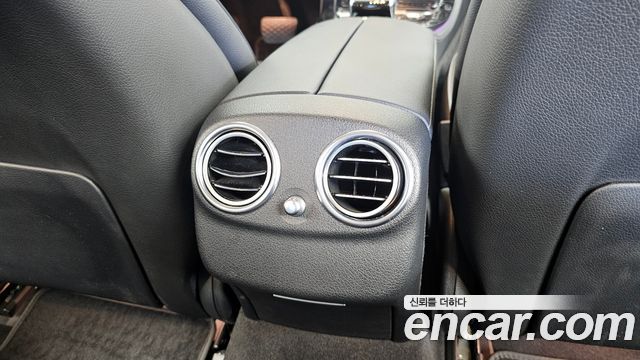Mercedes-Benz E-Class E200 Avantgarde