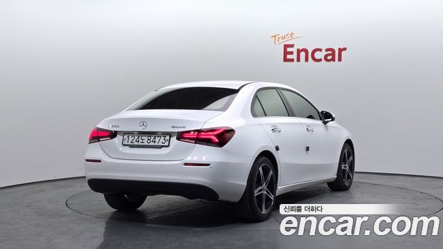 Mercedes-Benz A-Class A250 4MATIC Sedan