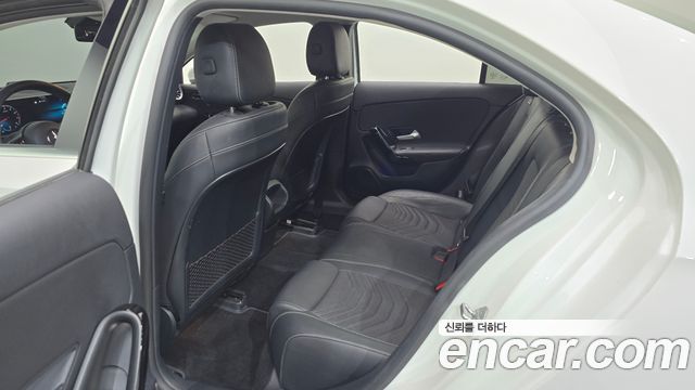 Mercedes-Benz A-Class A250 4MATIC Sedan