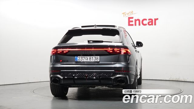 Audi RSQ8 4.0 TFSI Quattro Performance