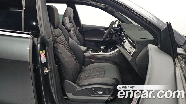 Audi RSQ8 4.0 TFSI Quattro Performance