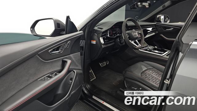 Audi RSQ8 4.0 TFSI Quattro Performance
