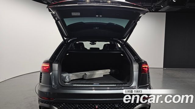Audi RSQ8 4.0 TFSI Quattro Performance