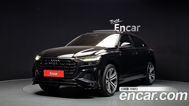 Audi Q8 55 TFSI Quattro Premium