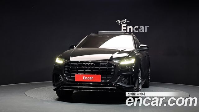 Audi Q8 55 TFSI Quattro Premium