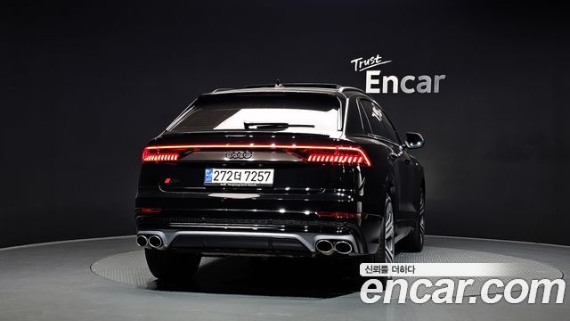 Audi Q8 55 TFSI Quattro Premium