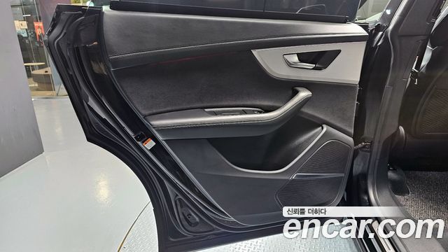Audi Q8 55 TFSI Quattro Premium