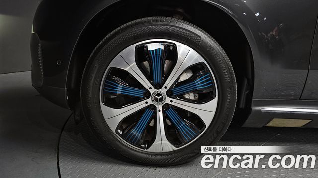 Mercedes-Benz EQC EQC400 4MATIC