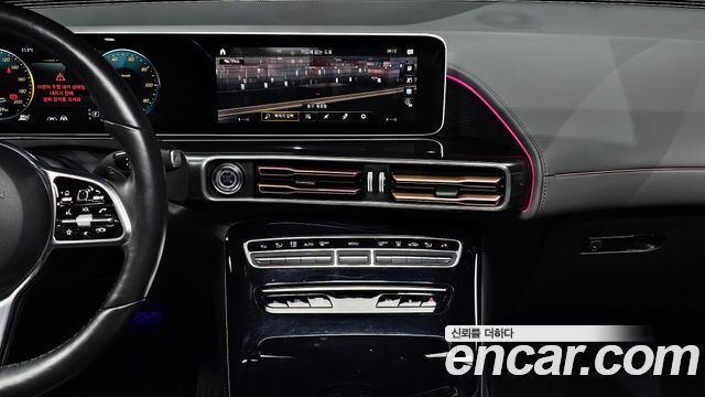 Mercedes-Benz EQC EQC400 4MATIC