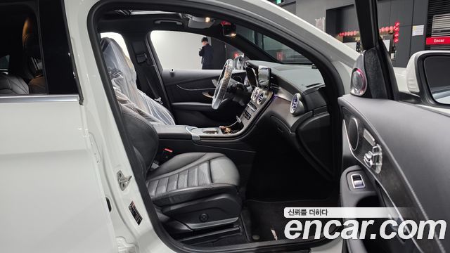 Mercedes-Benz GLC-Class GCL300 4MATIC Coupe