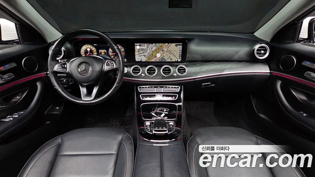 Mercedes-Benz E-Class E300 Avantgarde