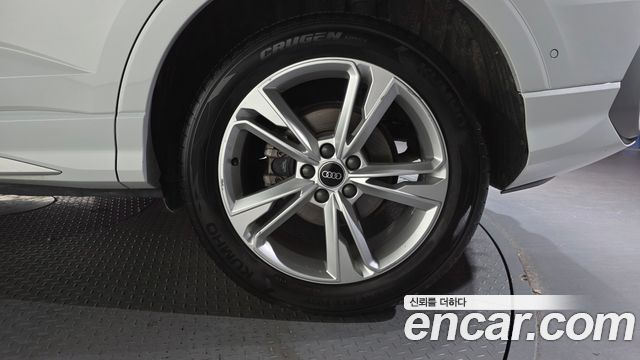 Audi Q3 35 TDI Premium Sportback