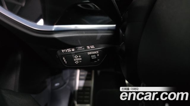 Audi Q3 35 TDI Premium Sportback