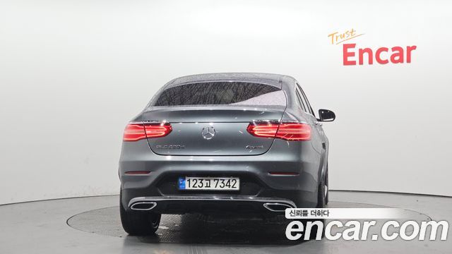 Mercedes-Benz GLC-Class GLC220 d 4MATIC Premium Coupe