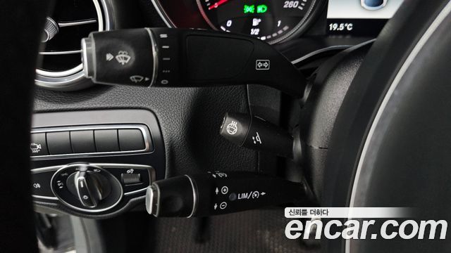 Mercedes-Benz GLC-Class GLC220 d 4MATIC Premium Coupe