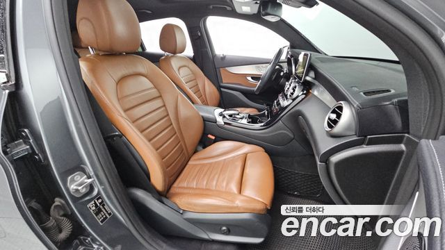 Mercedes-Benz GLC-Class GLC220 d 4MATIC Premium Coupe