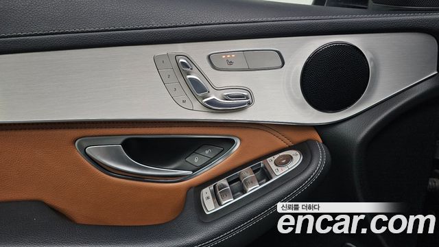 Mercedes-Benz GLC-Class GLC220 d 4MATIC Premium Coupe