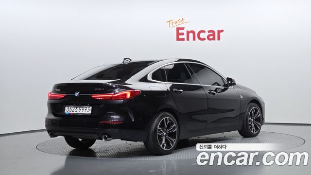 BMW 2-Series 218d Advantage