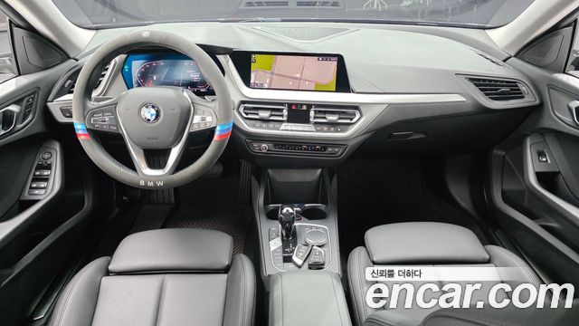BMW 2-Series 218d Advantage