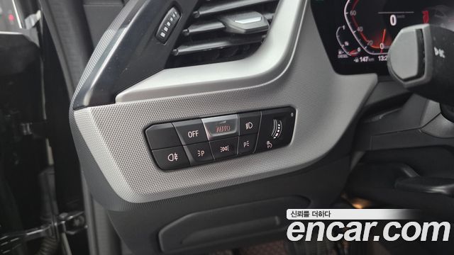 BMW 2-Series 218d Advantage