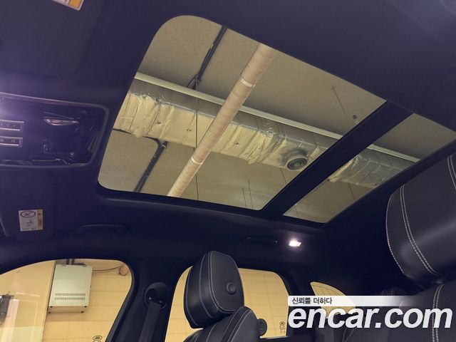 Land Rover Range Rover Velar 2.0 D240 R-Dynamic SE