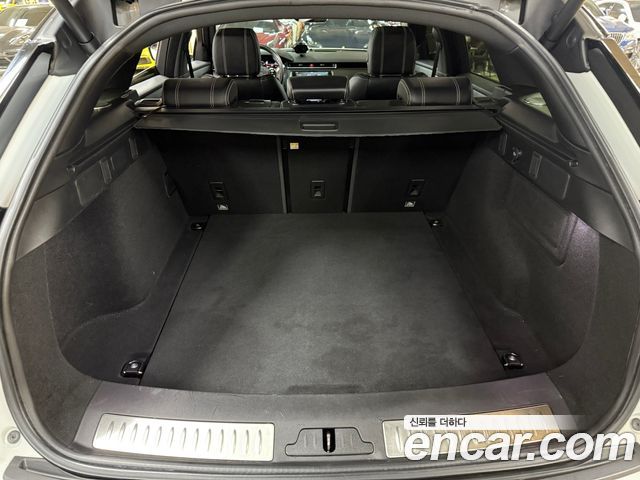 Land Rover Range Rover Velar 2.0 D240 R-Dynamic SE