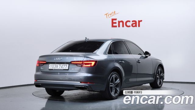 Audi A4 40 TFSI Premium