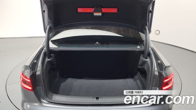 Audi A4 40 TFSI Premium