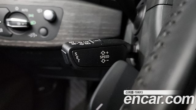 Audi A4 40 TFSI Premium