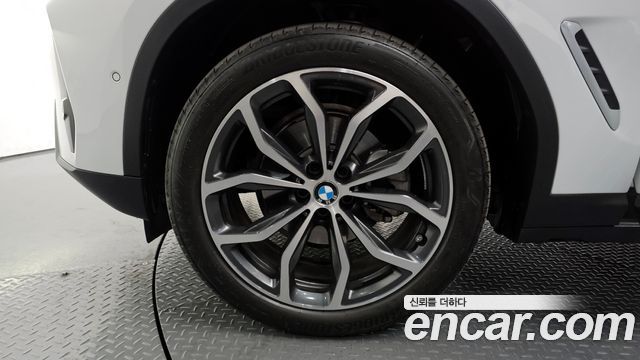 BMW X4 xDrive20i xLine