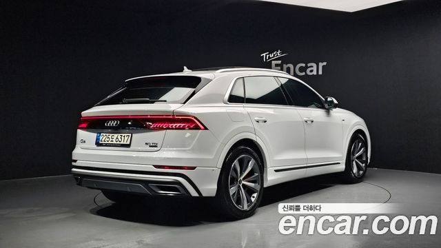 Audi Q8 50 TDI Quattro Premium