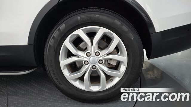 Land Rover Discovery 2.0 SD4 SE