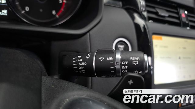 Land Rover Discovery 2.0 SD4 SE