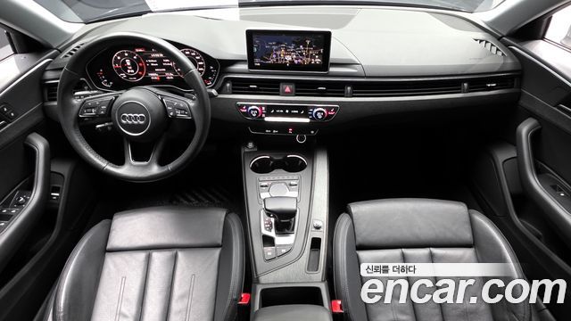 Audi A4 30 TDI Premium