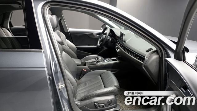 Audi A4 30 TDI Premium