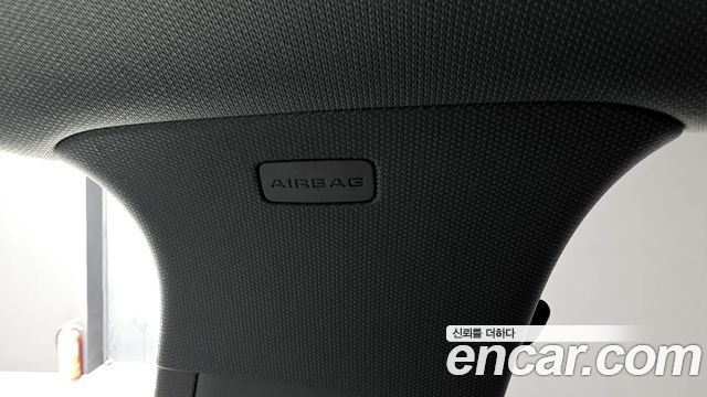 Audi A4 30 TDI Premium