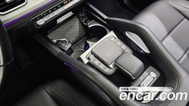 Mercedes-Benz GLE-Class GLE300d 4MATIC