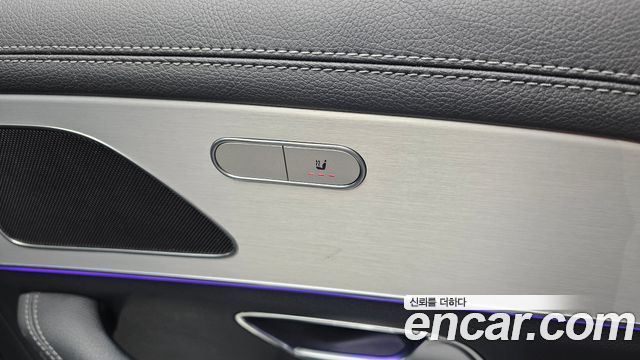 Mercedes-Benz GLE-Class GLE300d 4MATIC