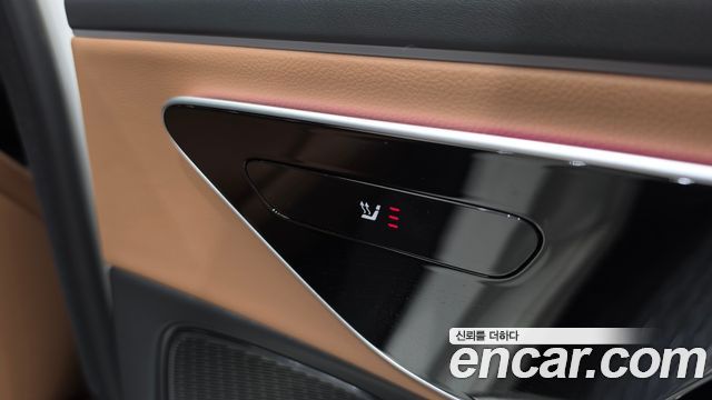 Mercedes-Benz E-Class E200 Avantgarde