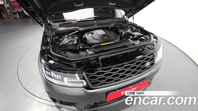 Land Rover Range Rover Sport 3.0 SDV6 HSE Dynamic