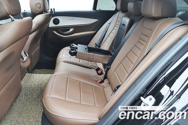 Mercedes-Benz E-Class E250 Avantgarde