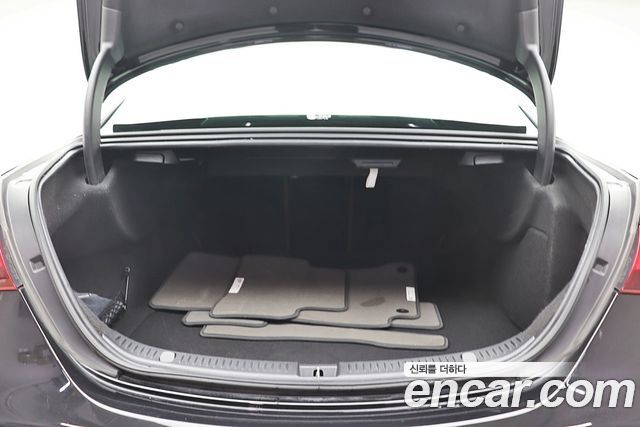 Mercedes-Benz E-Class E250 Avantgarde