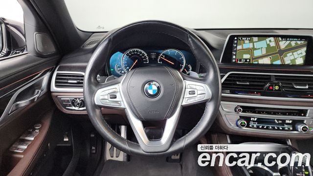 BMW 7-Series 730Ld xDrive M Sport