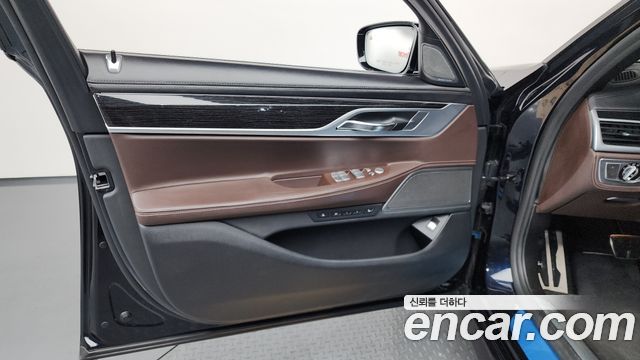 BMW 7-Series 730Ld xDrive M Sport