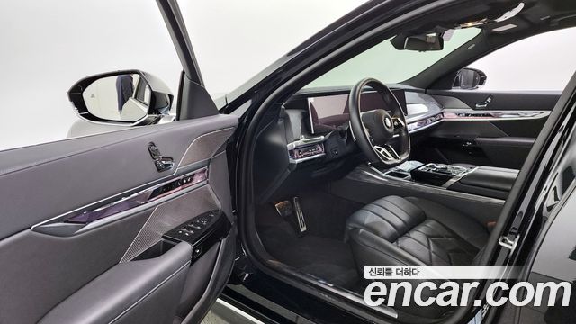 BMW 7-Series 740d xDrive M Sport