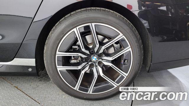 BMW 7-Series 740d xDrive M Sport