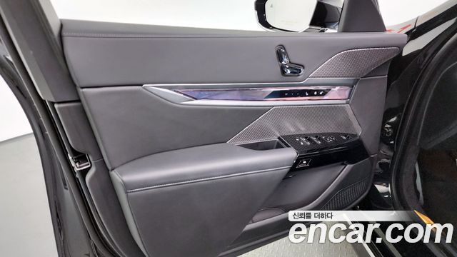 BMW 7-Series 740d xDrive M Sport