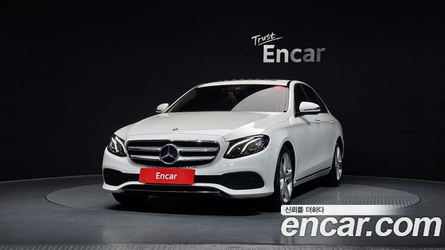 Mercedes-Benz E-Class E200 Avantgarde