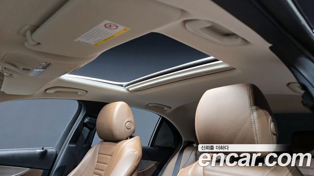 Mercedes-Benz E-Class E200 Avantgarde